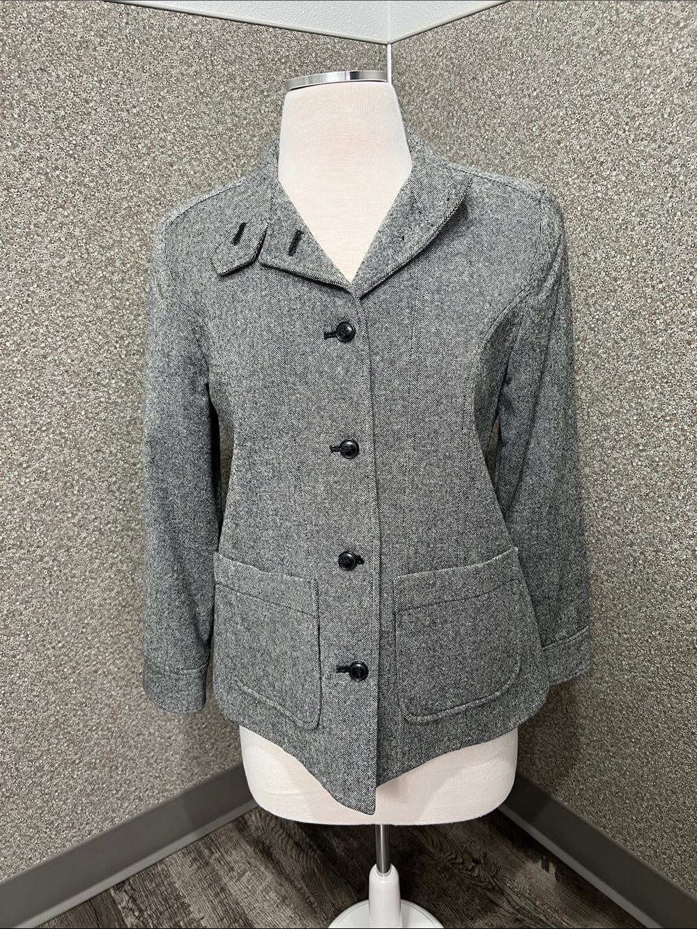 Pendleton Gray Tweed Wool Button Petite Jacket NWT Size 10P